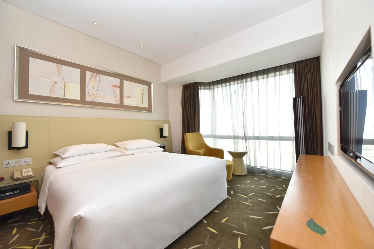 Crowne Plaza Zhongshan Wing On City By Ihg Eksteriør billede