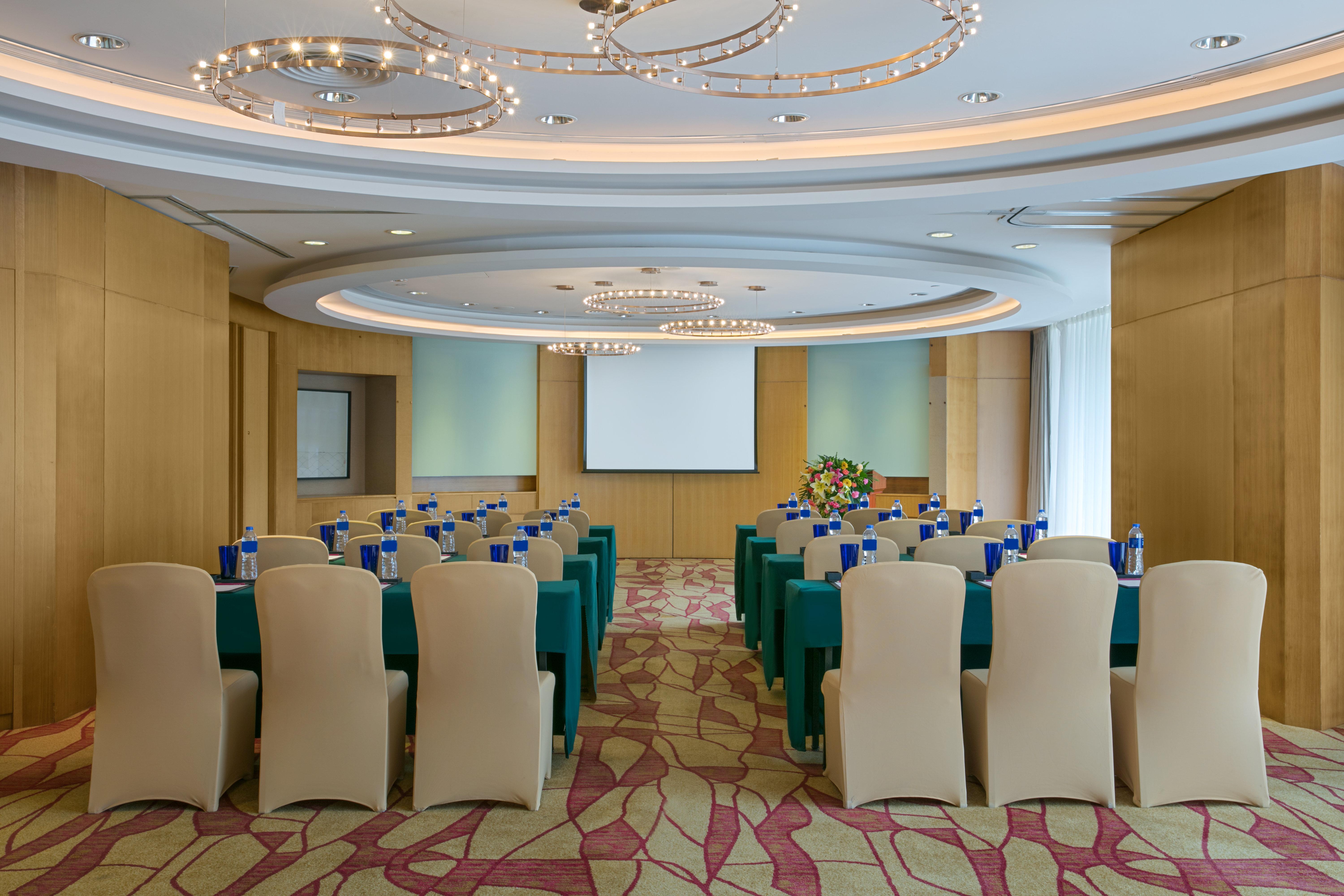 Crowne Plaza Zhongshan Wing On City By Ihg Eksteriør billede