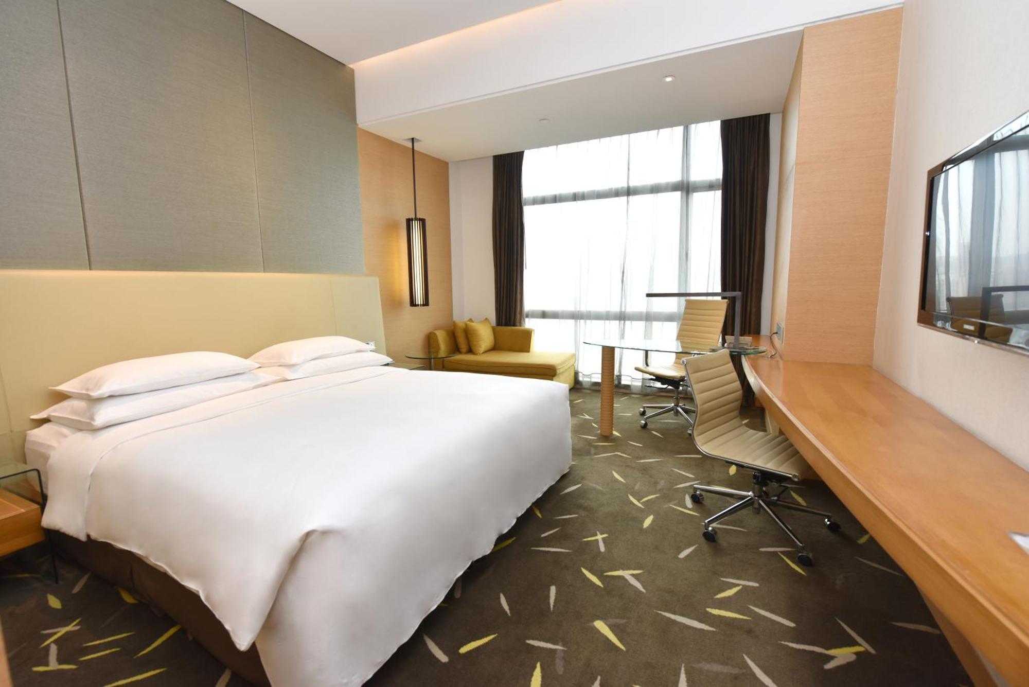 Crowne Plaza Zhongshan Wing On City By Ihg Eksteriør billede
